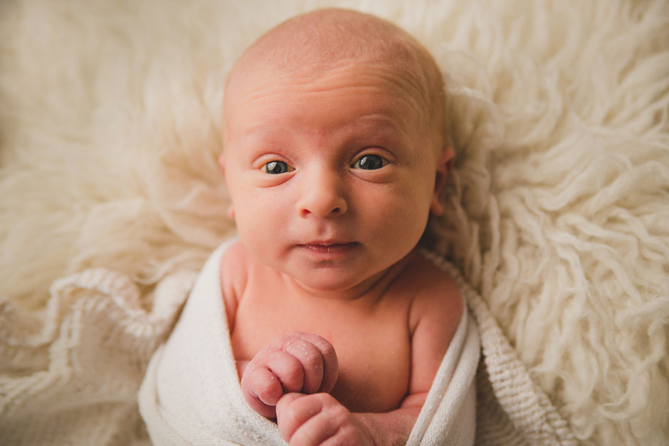 natural newborn photography