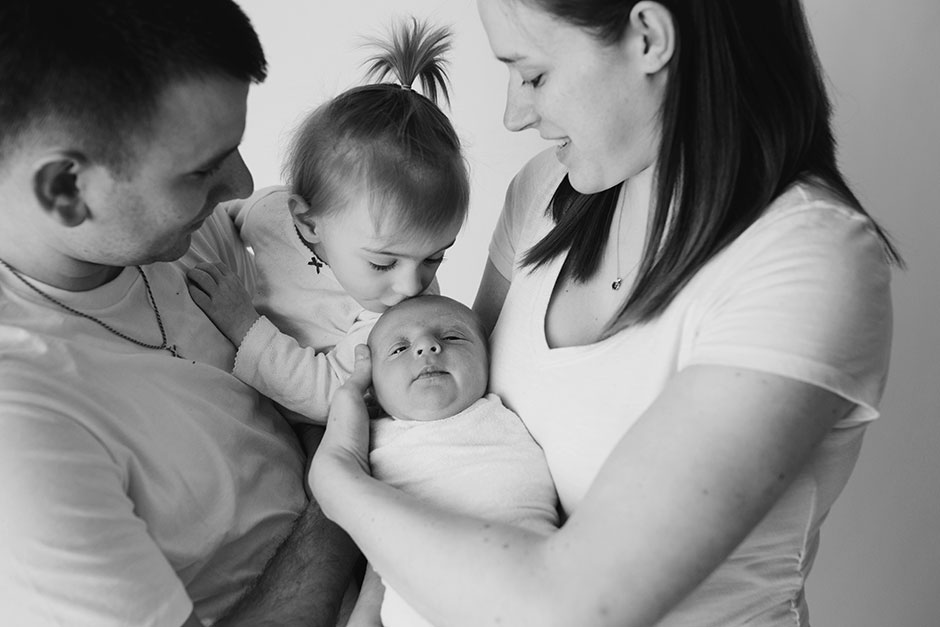 natural newborn photography