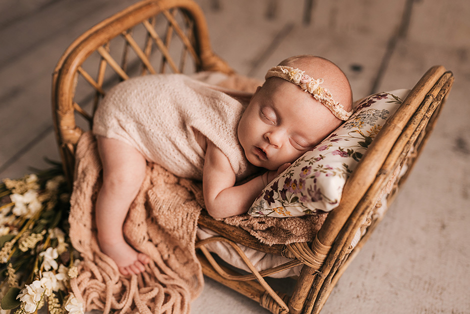 cary newborn photographer, most common types of newborn sessions