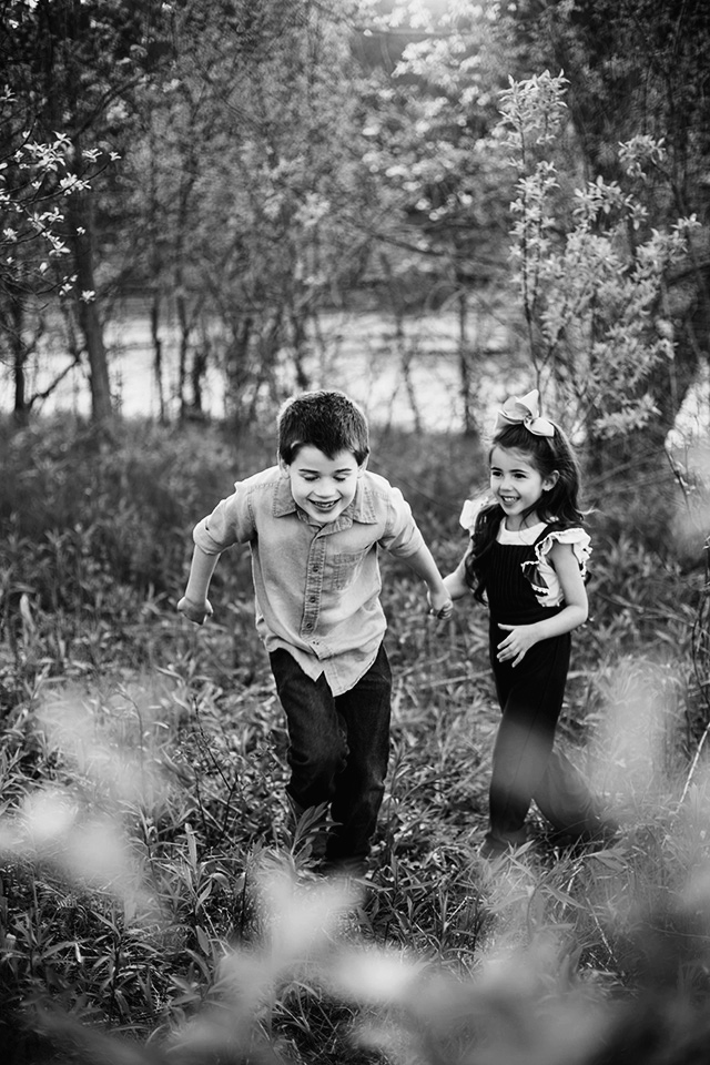 brother and sister running | Raleigh Family Photography