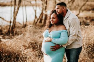 pregnant couple, maternity photographer in cary