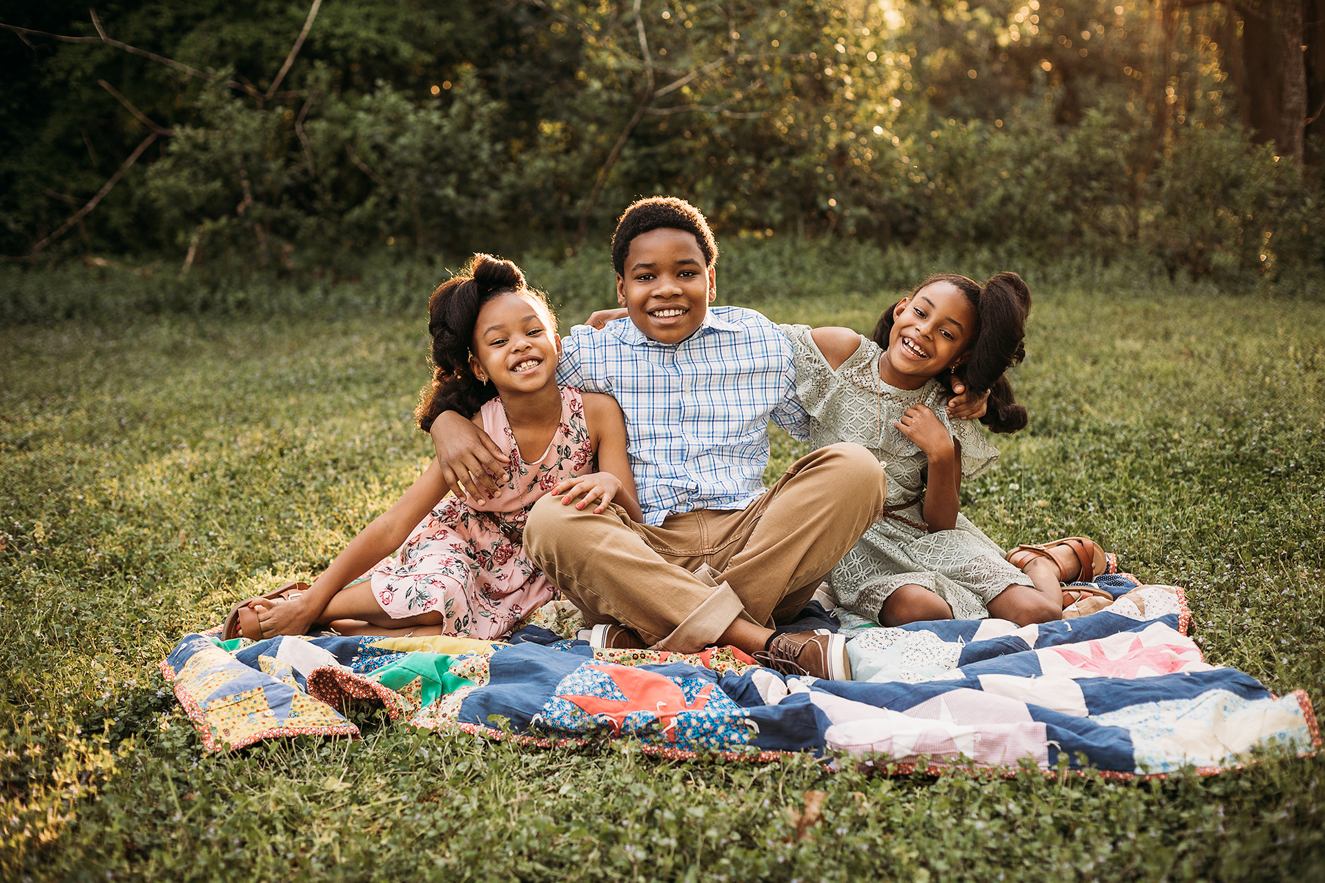 siblings laughing raleigh family pictures