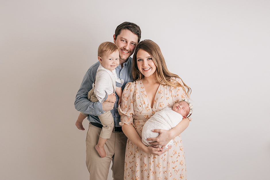 raleigh newborn photos, family photo