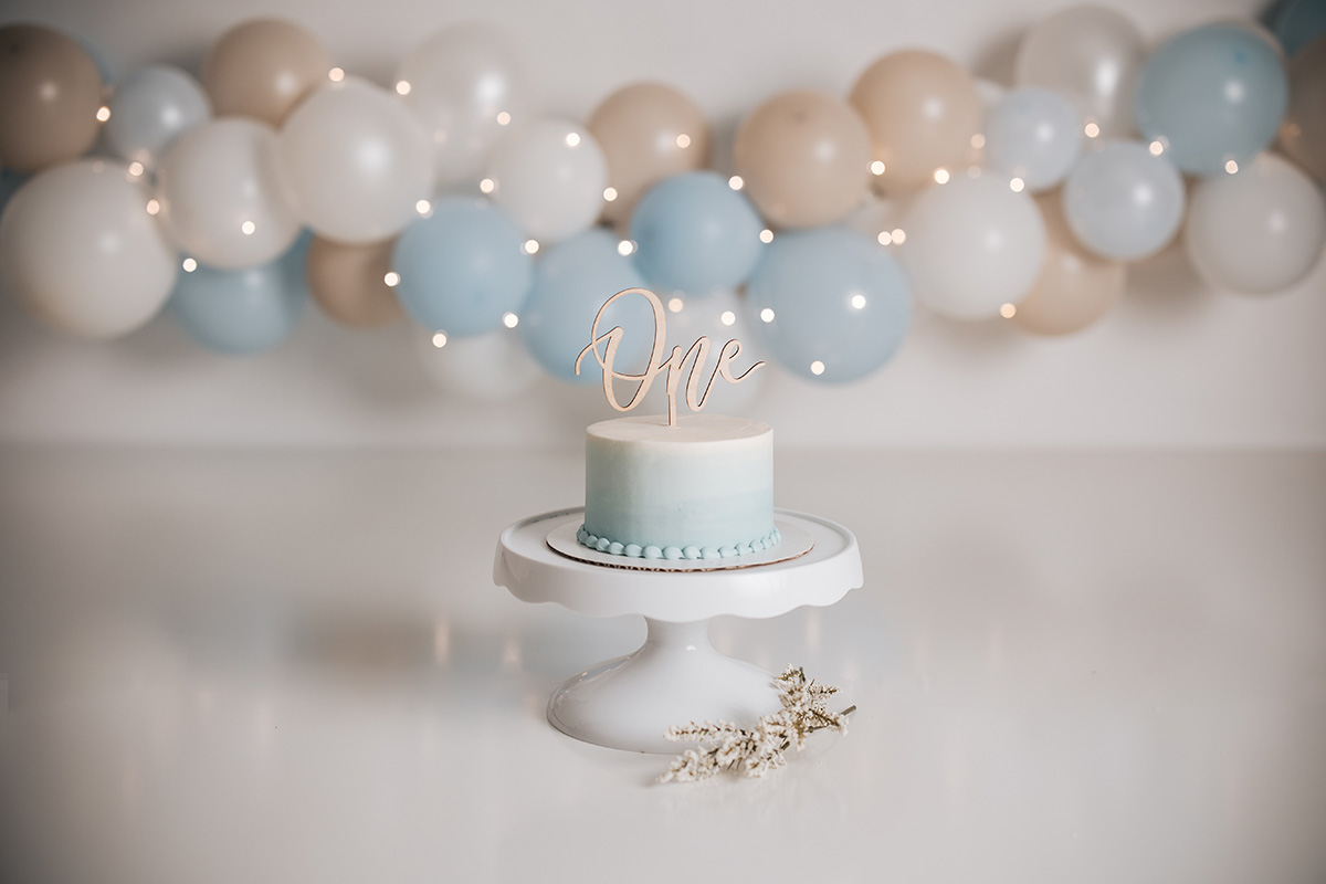 Baby Blue Smash Cake