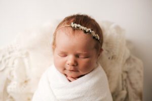 holly springs newborn photographer