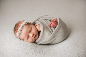 holly springs newborn photographer