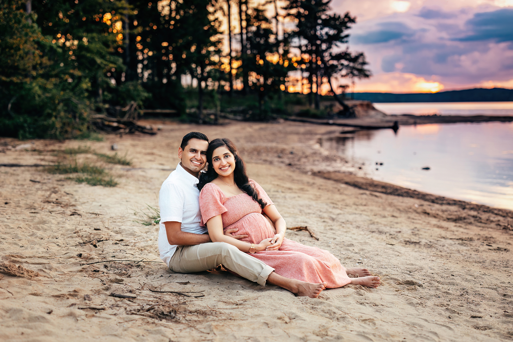 lake maternity pictures in raleigh - Laura Karoline Photography