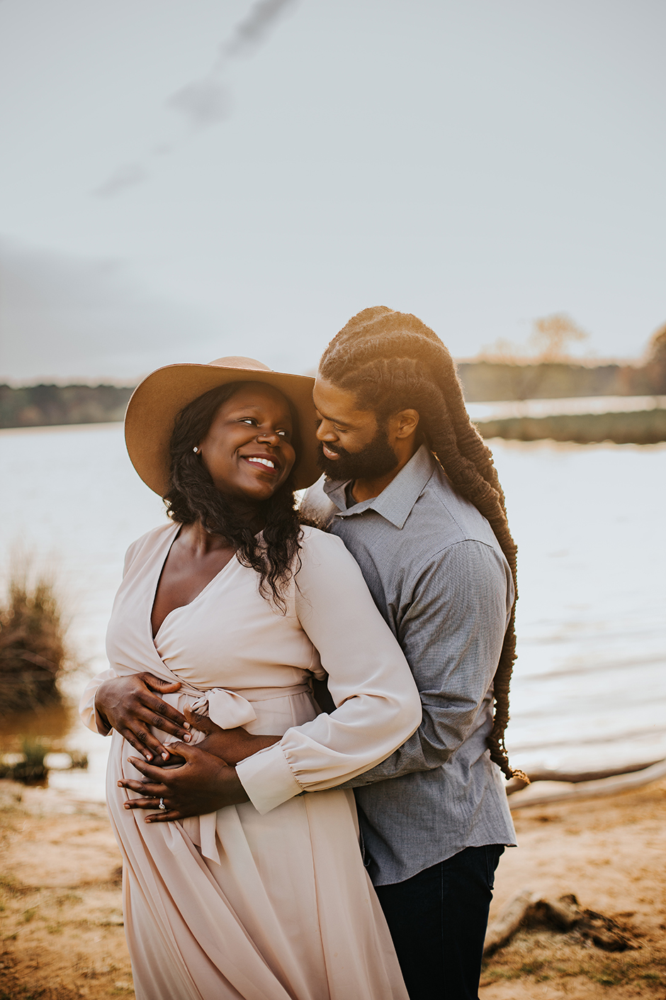 lake crabtree pregnancy pictures, Laura Karoline Photography, Raleigh Photographer